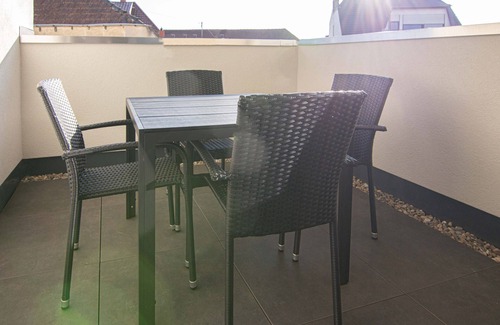 Orscholz Apartment | Apartment 'Orscholz' with Balcony and Wi-Fi