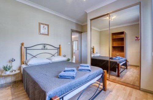 Pobri Apartment | Apartment Palms by Interhome