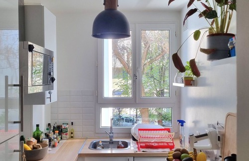 Amerique Apartment | Apartment Paris 19eme 50m2, metro porte des lilas/télégraphe.