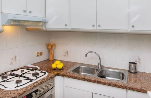 Portbou Apartment | Apartment Portbou in Portbou - 4 persons, 1 bedrooms