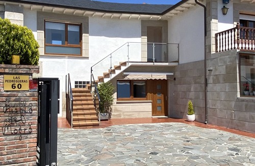 Mogro Apartment | Apartment Pueblo de Mogro with swimming pool and garden-Beach- near Santander