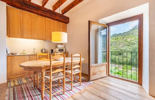 Lloseta Apartment | Apartment S'Estorell with Kitchen & Mountain views