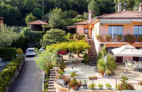 Donji Kraj Apartment | Apartment Sandalj-2 by Interhome