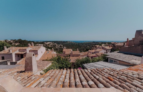 Liscia di Vacca Apartment | Apartment 'Spinnaker' with Sea View, Wi-Fi and Air Conditioning