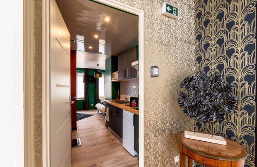 Saint-Quentin Apartment | Apartment-Suite-Ensuite-Terrace