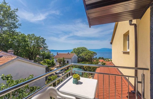 Njivice Apartment | Apartment Tena 3 with sea view