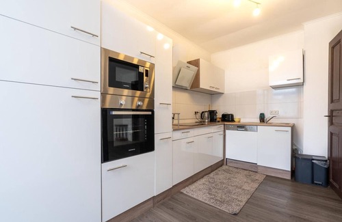 Gera Apartment | Apartment 'Theater' with Wi-Fi
