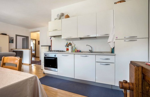 Sella Giudicarie Apartment | Apartment 'Villa Vittoria' with Mountain View, Balcony and Wi-Fi