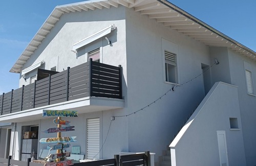 Borgo Montone Apartment | Apartment with a swimming pool and heated hydrimassage pool available