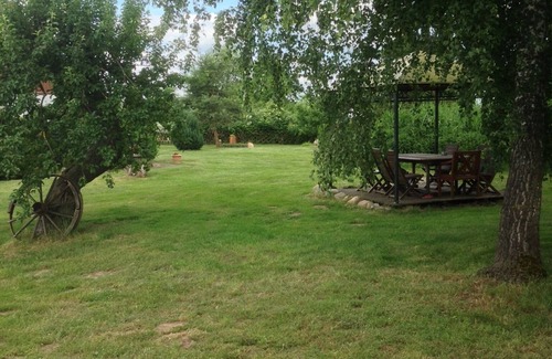 Katschow Apartment | Apartment with 3 bedrooms up to 6 people child-friendly large garden