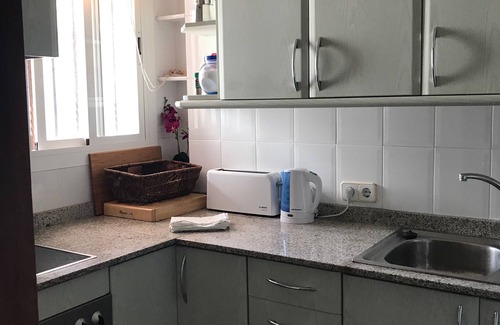 Puerto de Pollensa Apartment | Apartment with Wifi/air con. Next to beach and Il'l a Dor hotel.
