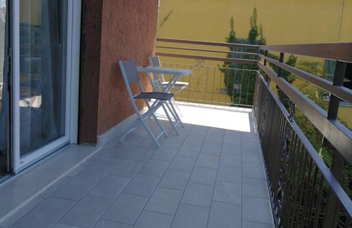 Cunettone-villa House | APARTMENT WITH BALCONY AND PRIVATE GARDEN IN A TWO-FAMILY VILLA