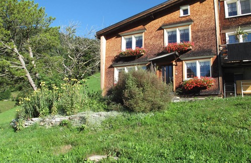 Wildhaus-Alt St. Johann Apartment | Apartment with mountain view