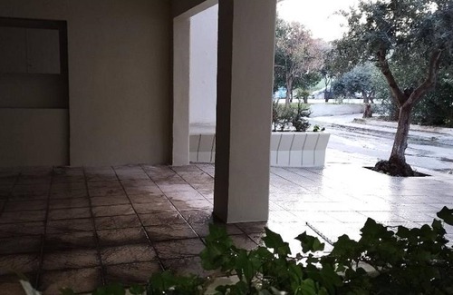 Stavroupoli Apartment | Apartment with parking space and yard at the areaof Thessaloniki