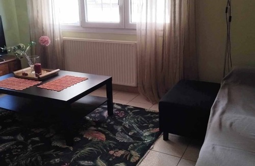 Stavroupoli Apartment | Apartment with parking space and yard at the areaof Thessaloniki