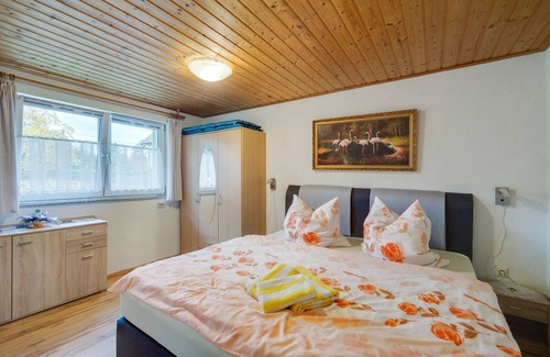 Lichtenhain Apartment | Apartment with private terrace in Lichtenhain