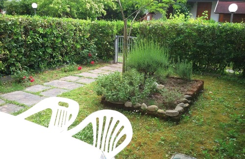 Lido di Dante Apartment | Apartment with private garden