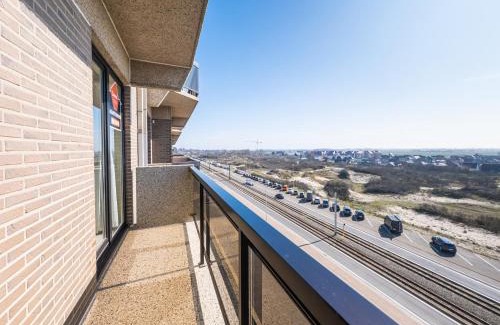 Middelkerke Apartment | Apartment with sunny terrace and sea view