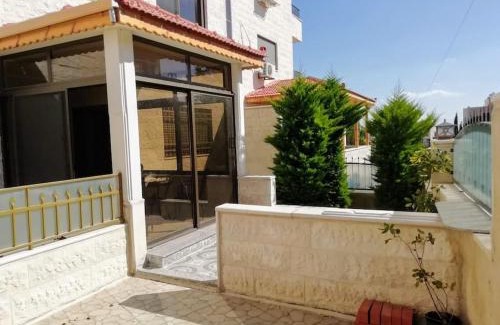 Amman Apartment | Apartment with terrace garden