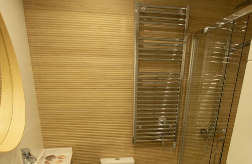 Castrillon House | Apartment with views and direct beach access