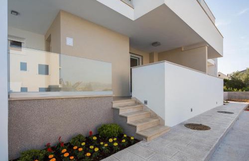 Slatine Apartment | Apartments Alba 1
