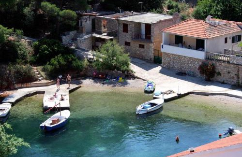 Cove Basina (Jelsa) Apartment | Apartments by the sea Basina, Hvar - 11923