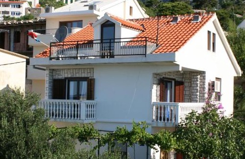 Igrane Apartment | Apartments by the sea Igrane, Makarska - 6840