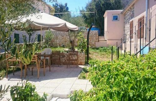 Veli Rat Apartment | Apartments by the sea Veli Rat, Dugi otok - 15006