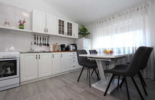 Banjole Apartment | Apartments Hawaii
