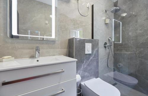 Pile Apartment | Apartments Kolorina