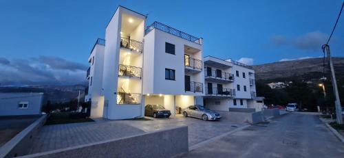 Podstrana Apartment | Apartments L-A-M