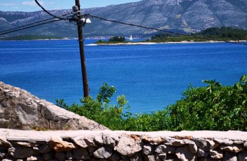Lumbarda Apartment | Apartments Loredana
