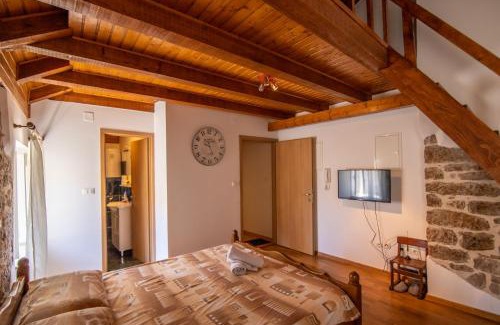 Grad Apartment | Apartments Loriana