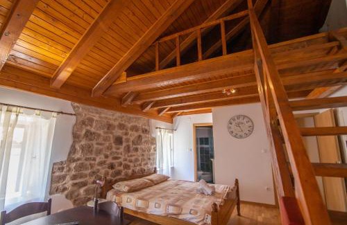 Grad Apartment | Apartments Loriana