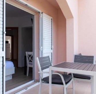Duce Apartment | Apartments Mir