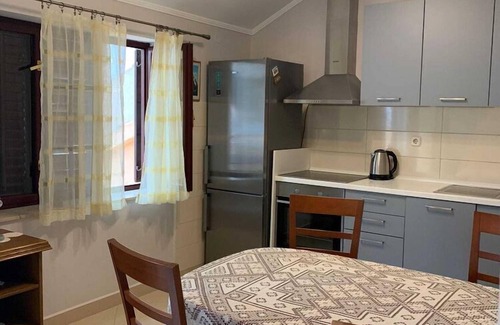 Smokvica Apartment | Apartments Nives - Three Bedroom Apartment with Terrace and Sea View