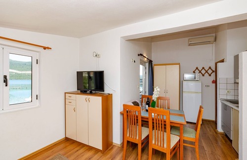 Putnikovic Apartment | Apartments Oliver (52861-A1) - Putnikovic