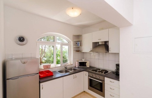Orebic Apartment | Apartments Plavac Mali- Comfort One Bedroom Apartment with Terrace and Sea View