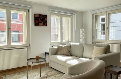 Bregenz Apartment | Apartments RETRO-Chic in the Pedestrian Zone