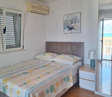 Slatine Apartment | Apartments Romana