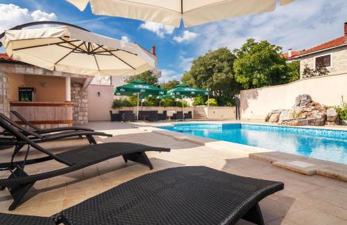 Gornji Humac House | Apartments & Rooms Konoba Tomić