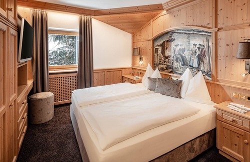 Selva di Val Gardena Hotel | Apartments & Suites Hotel Garden