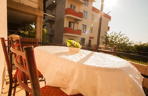 Dobra Voda Apartment | Apartments Taida