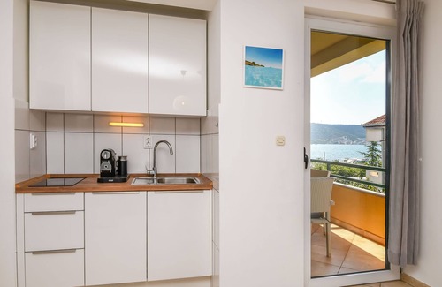 Poljica Apartment | Apartments Tina (34191-A1) - Poljica