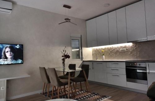 Tomicici Apartment | Apartments Tivat