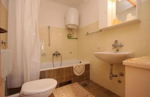 Valtura Apartment | Apartments with a parking space Valtura, Pula - 7419
