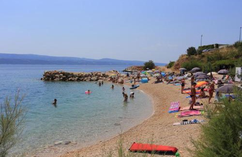 Ruskamen Apartment | Apartments with parking space Lokva Rogoznica, Omis - 10358