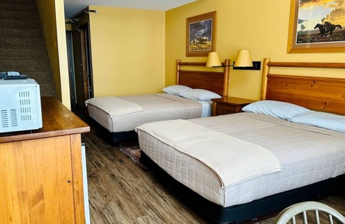 Okanagan-Similkameen Apartment | Apex Mountain ~ Alpine Ski Out 417