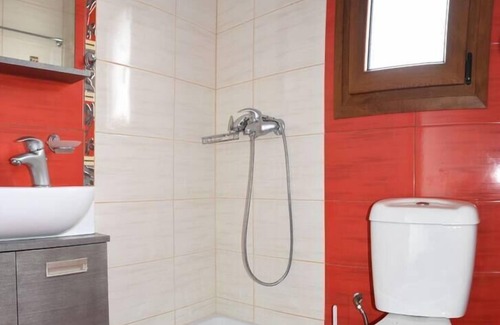 Pella Region Condo | Aphrodite * Charming apt with stunning view!