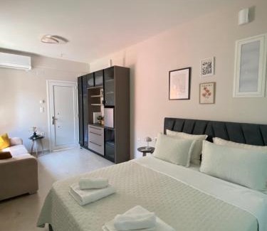 Mesolongi Apartment | Aphrodite Residence by Elysium Collection